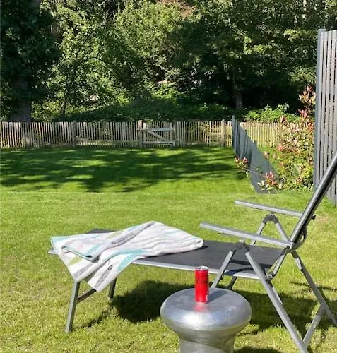 Casa de Férias Kuestenwaldbude Luv *