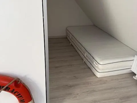 Casa de Férias Kuestenwaldbude Luv *